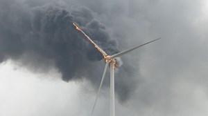 L’éolienne qui a pris feu près de Péronne sera détruite dans quelques semaines
