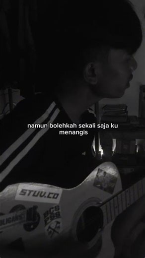 Runtuh Cover