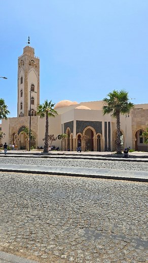 Day trip to Agadir - We've been to Agadir twice before but wanted to visit again since it's been a while. We woke early to get to the bus station to take a coach journey of 3.5 hours to Agadir, we stopped at a service station half way and arrived around midday. We shopped in Souk El Had d'Agadir, a really large indoor/outdoor market spread out over 13 hectares. There's so much to see and take in, this is just a glimpse, you could spend the whole day here and you still probably wouldn't see it al