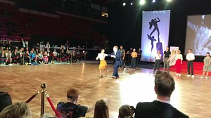 Well we did make the audience hold their breath! Who doesn't like a good surprise 😉 #nilsandbianca #sm2019 #boogiewoogie Bianca Locatelli Nils Andrén | Nils and Bianca