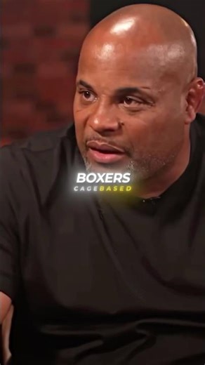 Daniel Cormier on Boxers vs MMA in a Street Fight 😱#shorts