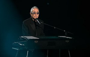 Alain Chamfort est « enfin guéri » de son cancer des os après cinq ans de rémission