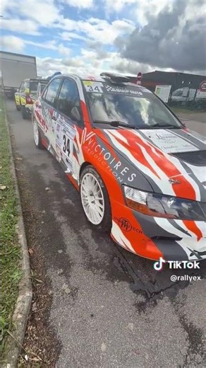 voiture de rallye #automobile #rallye #anciennevoiture #passion