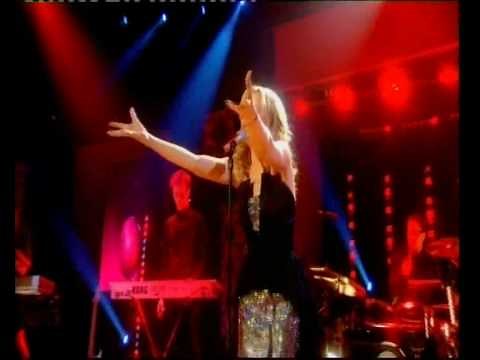 Kylie Minogue - All The Lovers live @ Jonathan Ross 2010