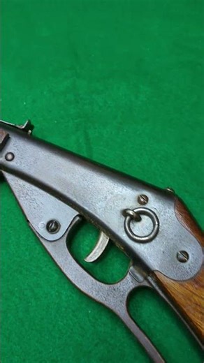 15 seconds with a Daisy #111 Model 40 Red Ryder, post war production mit some mods.