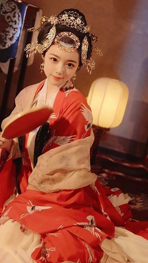 萌面人 •͈ᴗ•͈ 羅衣衣 on Instagram: "感覺滿適合我的呀😂"