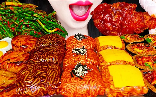 Jane ASMR fried chicken, spicy noodles mukbang eating