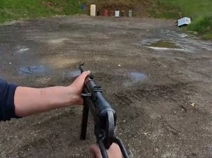 MP40冲锋枪第一视角实弹射击