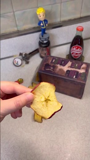 Fallout’s DANDY BOY Apples ☢️