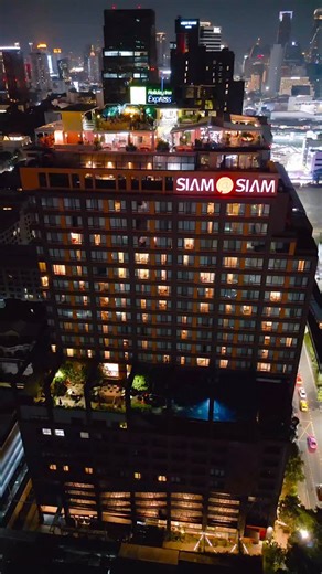 Ever heard of this rooftop? Didn’t think so 👀 👇Follow us now for the rooftops that aren’t on everyone’s list. 📍@paradiselostbangkok is one of those hidden spots the tourists usually don’t know about. Tired of the same Tichuca–Octave routine? We got you. 👉 Just comment or DM “𝗥𝗢𝗢𝗙𝗧𝗢𝗣” and we’ll send you our real favorites! Bangkok’s rooftop scene is bigger, better—and way more hidden. @bangkok.rooftops #BangkokRooftops | Bangkok Rooftops