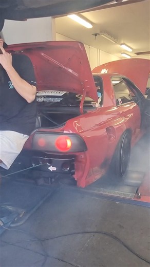 We can’t get no traction 😱#turbo #garretturbo #nissan #burnout #drift #contentcreator
