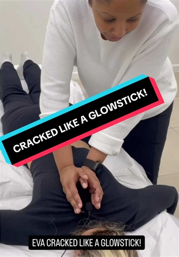 GLOWSTICK! #chiropractic #posture #loud #chiro #lowerbackpain #backcrack #satisfying #foryoupage #viralvideo #foryoupageofficiall #fy #asmrvideos #crispy #viral #famous #drsholeenchand #trending #crunchy #crackingbones #fyp