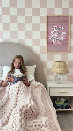 Tween Bedroom Makeover