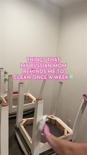 Things that my Russian mom reminds me to clean once a week🧼 #Cleantok#russiancleaning#cleaningroutine#cleaningtips