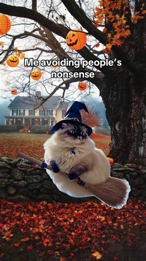 #lol #humor #relatable #spookyseason