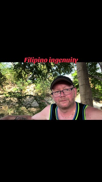 Filipino ingenuity is amazing. Never had anyone make a cup for drinking from a water bottle #philippines #ingenuity #resourceful #filipino #chilling