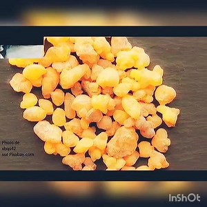 Comment utiliser les pastilles de charbon pour bruler vos encens en grain, copeau de bois, résine, poudre ... #Tutoriel #Encens #Benjoin #Oliban #Charbon #Bienêtre #Senteur | De l'encens et des bougies