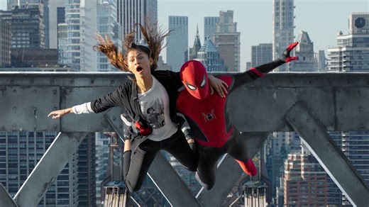 Watch the First 10 Minutes of SPIDER-MAN: NO WAY HOME Right Now