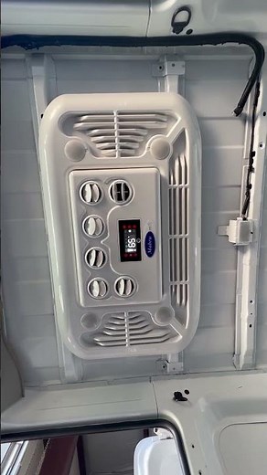 2021 NISSAN NV200 CARGO VAN ROOF A/C INSTALLATION NISSAN 2021 NV200 CARGO VAN ROOF A/C INSTALLATION