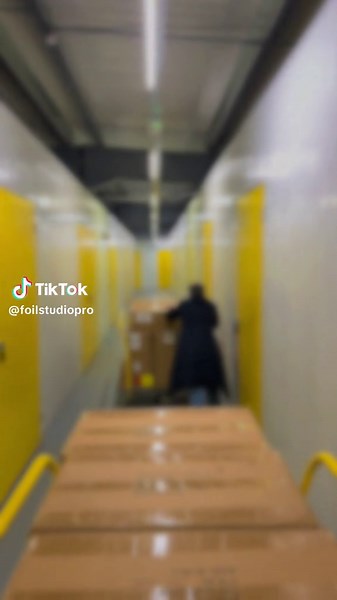 Yes the video is blurred for a reason 🤣 the last of our machines have departed the storage unit and are safe 🥰❤️ come see the Foil Studio Pro and some new amazing foils at @The Creative Craft Show from Thursday onwards! #foilstudiopro #patsymay #tonerfoiling #foilingmachine