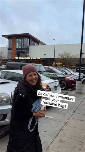 Terumi Pong Seattle Family Travel & Life on Instagram: "Holiday shopping at @pccmarkets in Seattle and I love how I can pick up a few gifts and treats for friends and family while I grocery shop. I look for things like the @skinnydipped gift box and @girlmeetsdirt jams, @seabearsmokehouse smoked salmon and warm fuzzy socks. Have you tried @lesserevilsnacks white chocolate marshmallow popcorn? (It’s delicious) and the @badgerbalm holiday lip balm set is perfect for the season. Do you holiday shop