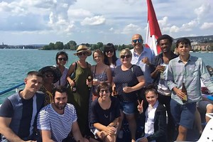 Deutsch lernen mit Spass! Kommunikativer und spielerischer Deutschunterricht! Qualifizierte und erfahrene Deutschlehrer! Monatlich einen Ausflug in Zürich! Beste Qualität zu günstigen Preisen! > Deutschkurs intensiv, täglich 2 Stunden, ab nur 490 Fr. pro Monat! > Deutschkurs semi, zweimal Pro Woche 2 Stunden, 540 Fr. für 10 Wochen! | Hallo Deutschschule