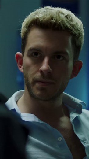 175K views · 1.6K reactions | those who stan Jonathan Bailey say aye  Crashing is available to buy on Prime Video  #JonathanBailey  #Crashing | Amazon Prime Video | Facebook