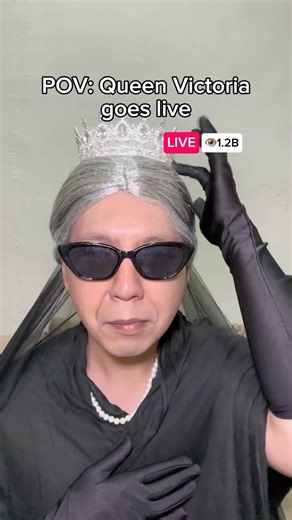 Andrew Fabian on Instagram: "Queen Victoria is finally back to usher in another Victorian Era full of dirt and disease to the world 🇬🇧🏭 #queenvictoria #royalfamily #pov #live"