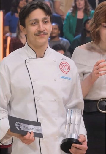 A well-deserved win for an incredible chef! 🏆👨‍🍳 Stream the #MasterChef: Global Gauntlet finale on @hulu now. #GordonRamsay #GlobalGauntlet #Winner