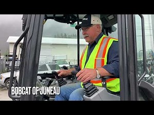 Excavator Bucket Connect and Disconnect