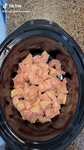 Delicious Slow Cooker Chicken and Dumplings Recipe