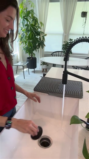 1.5K views · 40 reactions | Bottom watering day 華 First, fill your...