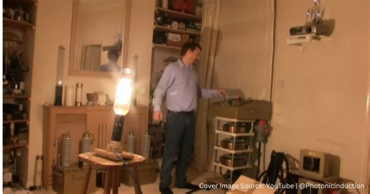 Man lights up his entire neighborhood by turning on a 20,000-watt light bulb like the Sun