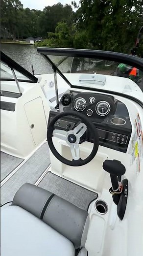 2024 Bayliner VR4 Walkthrough