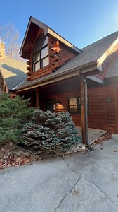 Massanutten magic! An upscale log retreat with 8 bedrooms, 5.5 baths, epic decks, hot tub, game room, and space for 20. | Vacay Away