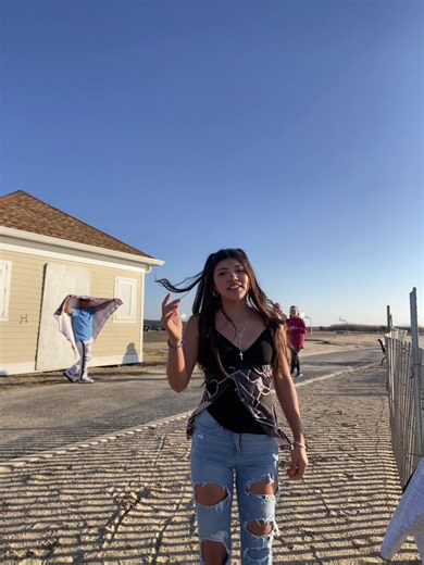 Michel💫 (@dnd_michel)’s videos with One Dance - Drake