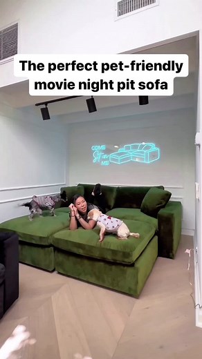 Lazy Sunday 🤝 7th Avenue Upgrade your comfy days and movie nights with versatile configurations for any space. Whether you’re looking for a classic sectional or an oversized daybed, all of our endlessly modular configurations feature the same great features: ⭐️ Water Repellent & Stain-Resistant ⭐️ Machine Washable ⭐️ Fully Removable, Swappable & Replaceable Covers ⭐️ OEKO-TEX Certified ⭐️ Non-Toxic & PFAS-Free ⭐️ Kid- & Pet-Friendly ⭐️ Endlessly Modular Check out all of our products via the 🔗