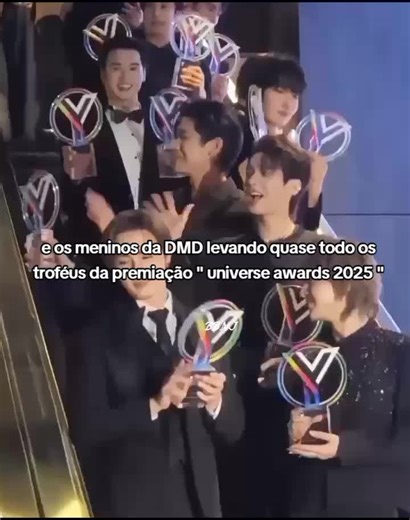 Meninos da DMD Conquistam Troféus no Universe Awards 2025