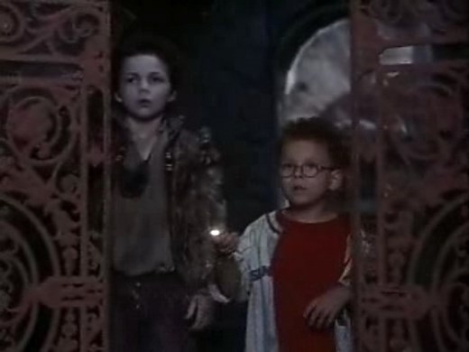 The Little Vampire (Theatrical Trailer)