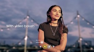 កាន់តែអស្ចារ្យ កាមេរ៉ារបស់ Galaxy Note10 | 10 មានមុខងារ video Bokeh អាចថតវីឌីអូ បាន Background ព្រាលដាច់ ធ្វើឲ្យរូបភាពរបស់អ្នកលេចធ្លោ និងទាក់ទាញតែម្តង! | Samsung