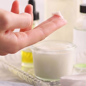 627K views · 3.7K reactions | This Coconut Oil Deodorant is a total...