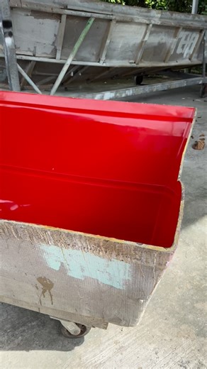 Molde de Petrel skiff 16 listo para la aplicacion de Gelcoat Sea Foam . | Petrel Boats