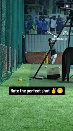 Rate the RCB fan shot🏆✌️|‪@royalzakariya6531‬ #rcbians #iplfans #rcbfanbatting #realrcbian #shorts