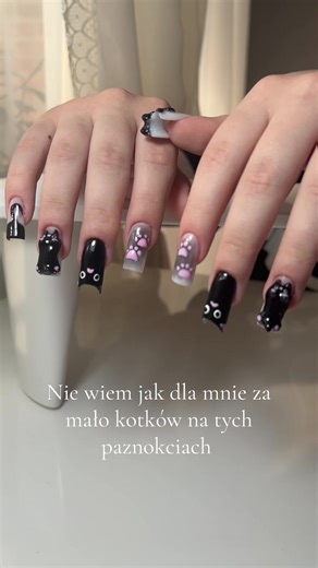 Kittyyyy 🐈‍⬛😍 #nails #nailtiktok #stylizacjapaznokci #nailtech #nailart #dlaciebie #fyp #foru #dc #vira #freshset