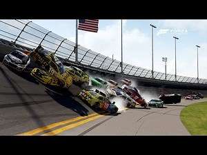 Huge Crash! | Forza Motorsport 6 | NASCAR Expansion