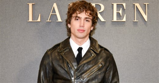 Vinnie Hacker in 'Euphoria' S3: Only Drama We’re Here For Is That Body | Instinct Magazine