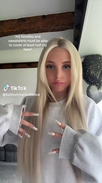 Comfy Hoodies and Sweatshirts for Everyday Wear