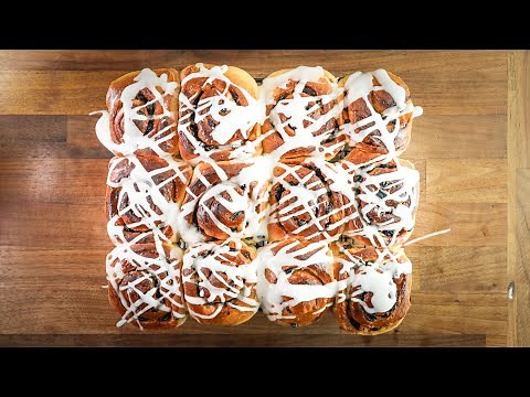 How to Make Delicious Classic CHELSEA Buns | Full Recipe