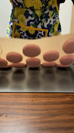 Pink Mac Flip for Valentine's Day - Perfect Treats for Baking Lovers