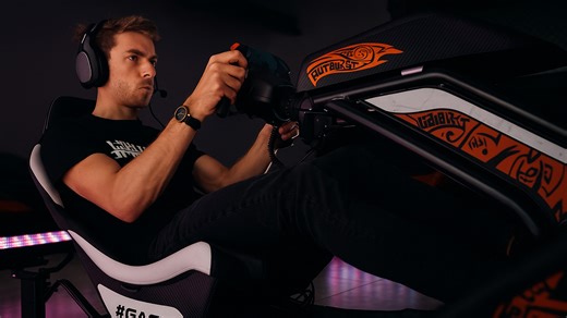 This is how Pierre Gasly trains at home